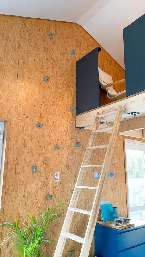 Hostel Oder Ferienwohnung 1-16 Personen Im Blauen Haus Fehmarn Eksteriør bilde