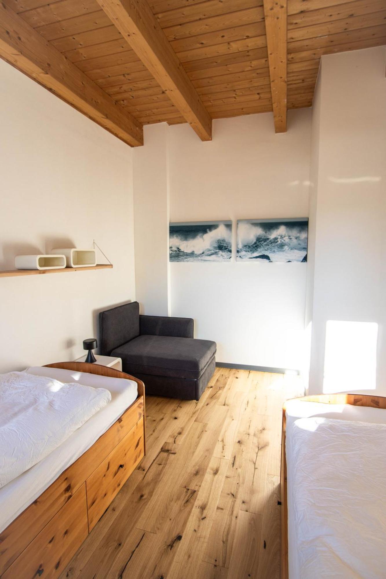Hostel Oder Ferienwohnung 1-16 Personen Im Blauen Haus Fehmarn Eksteriør bilde