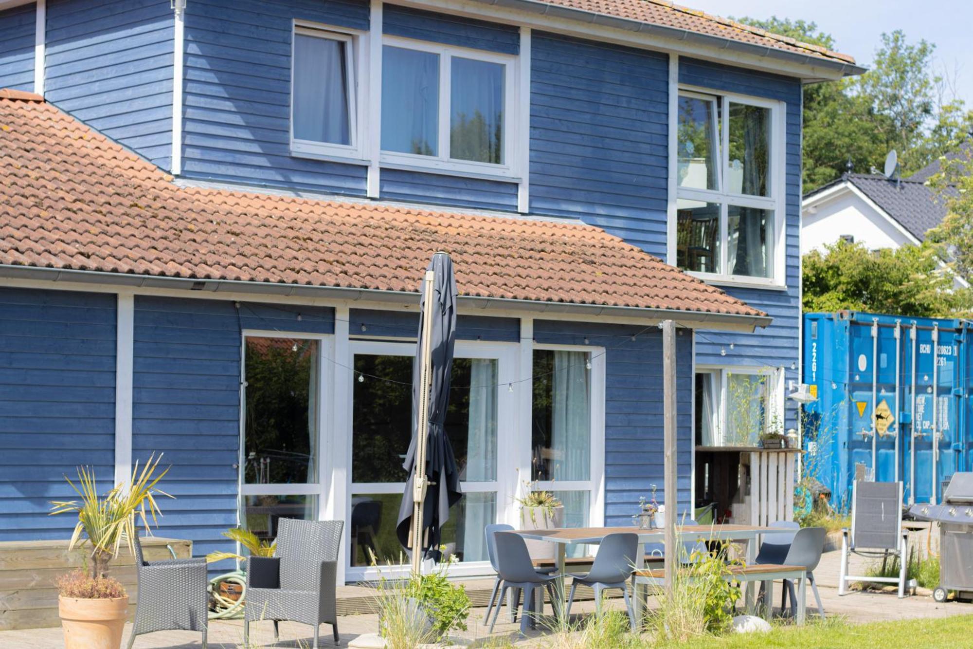 Hostel Oder Ferienwohnung 1-16 Personen Im Blauen Haus Fehmarn Eksteriør bilde