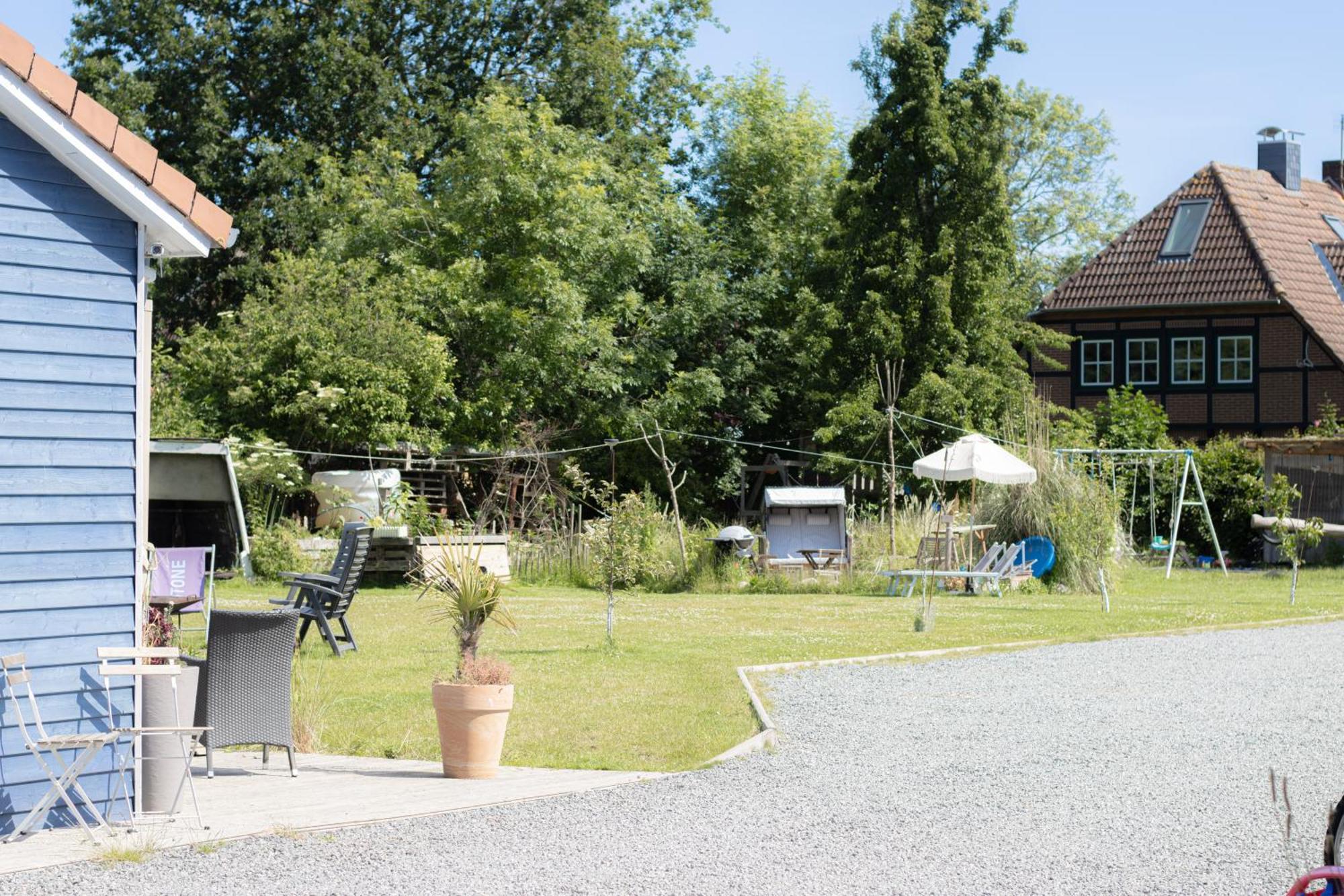 Hostel Oder Ferienwohnung 1-16 Personen Im Blauen Haus Fehmarn Eksteriør bilde